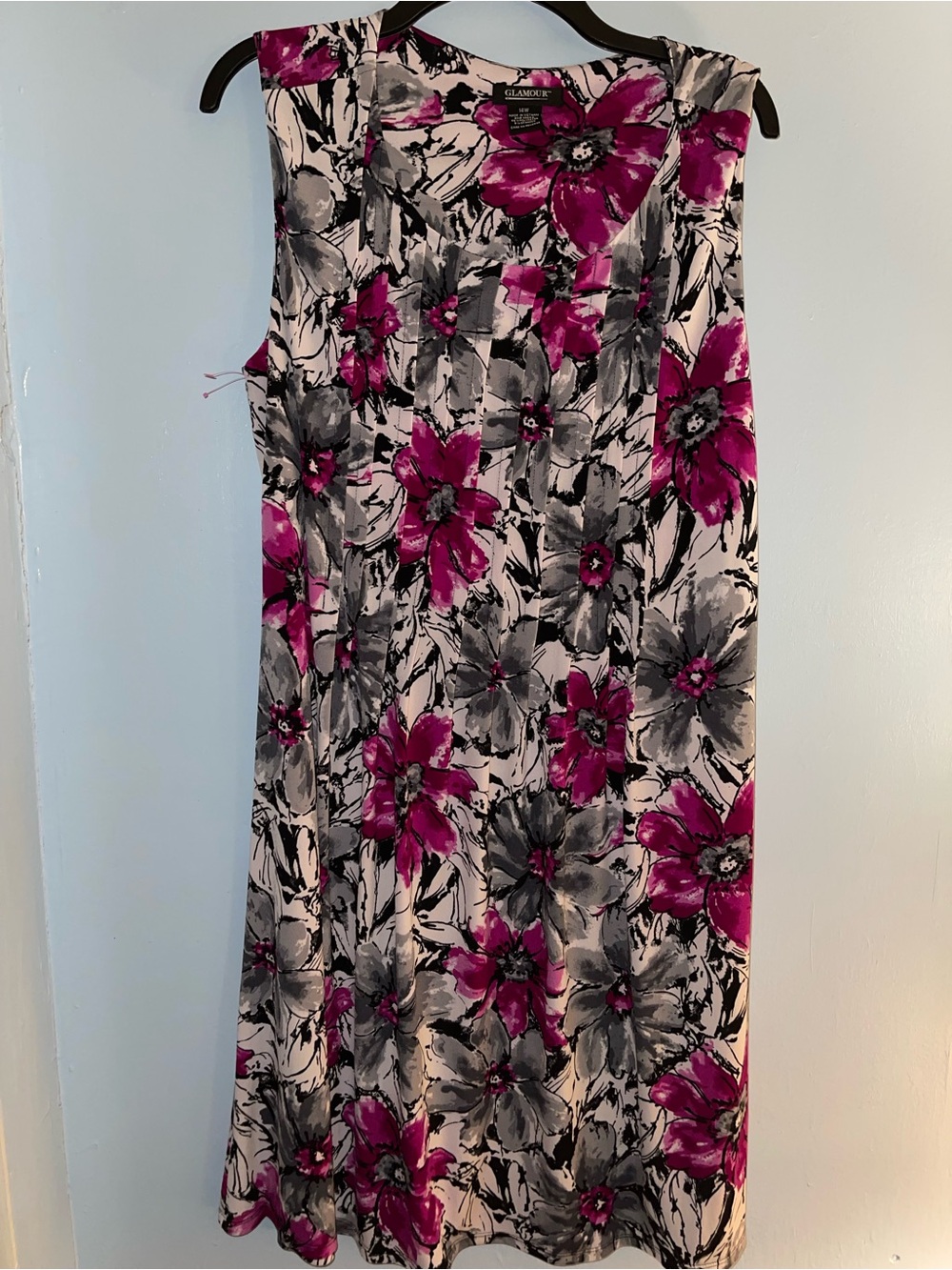 GLAMOUR Sleeveless floral print midi dress. Size 14W